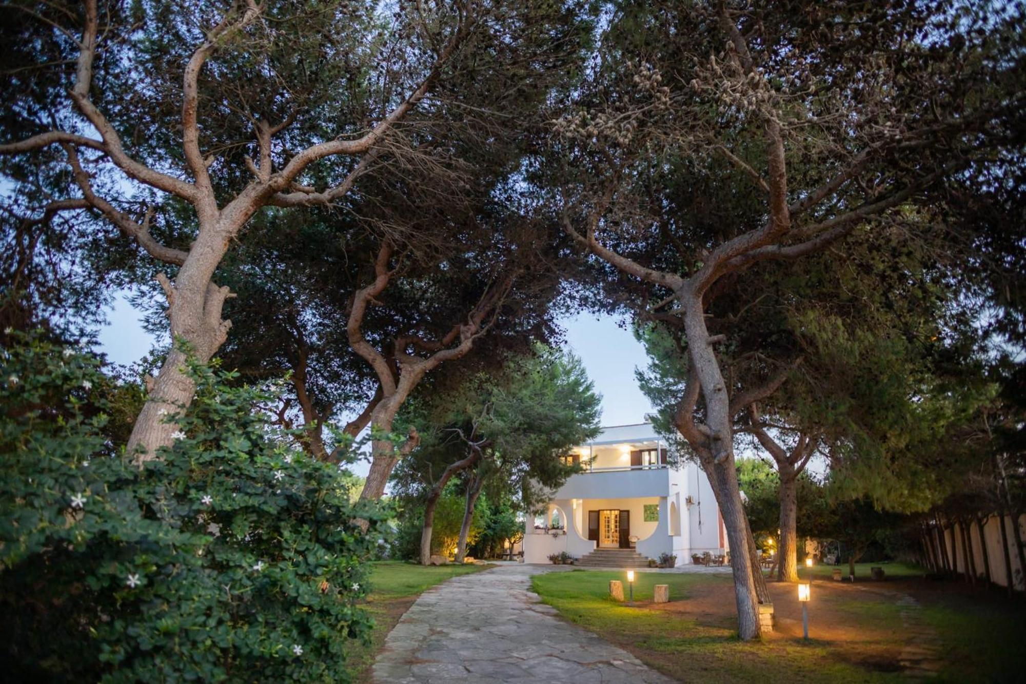 Villa Memia Lendinuso Exteriör bild